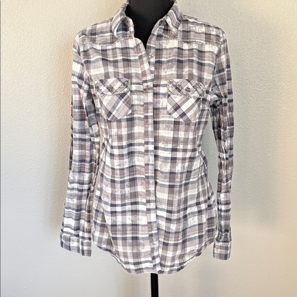 Maurices Premium Gray Patterned Button Down Blouse - Picture 1 of 5